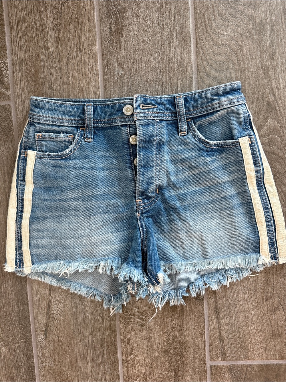 Hollister Jean high rise boyfriend short  vintage stretch size 1, 25